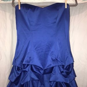 NWT Women's Size 9 strapless satin dress
